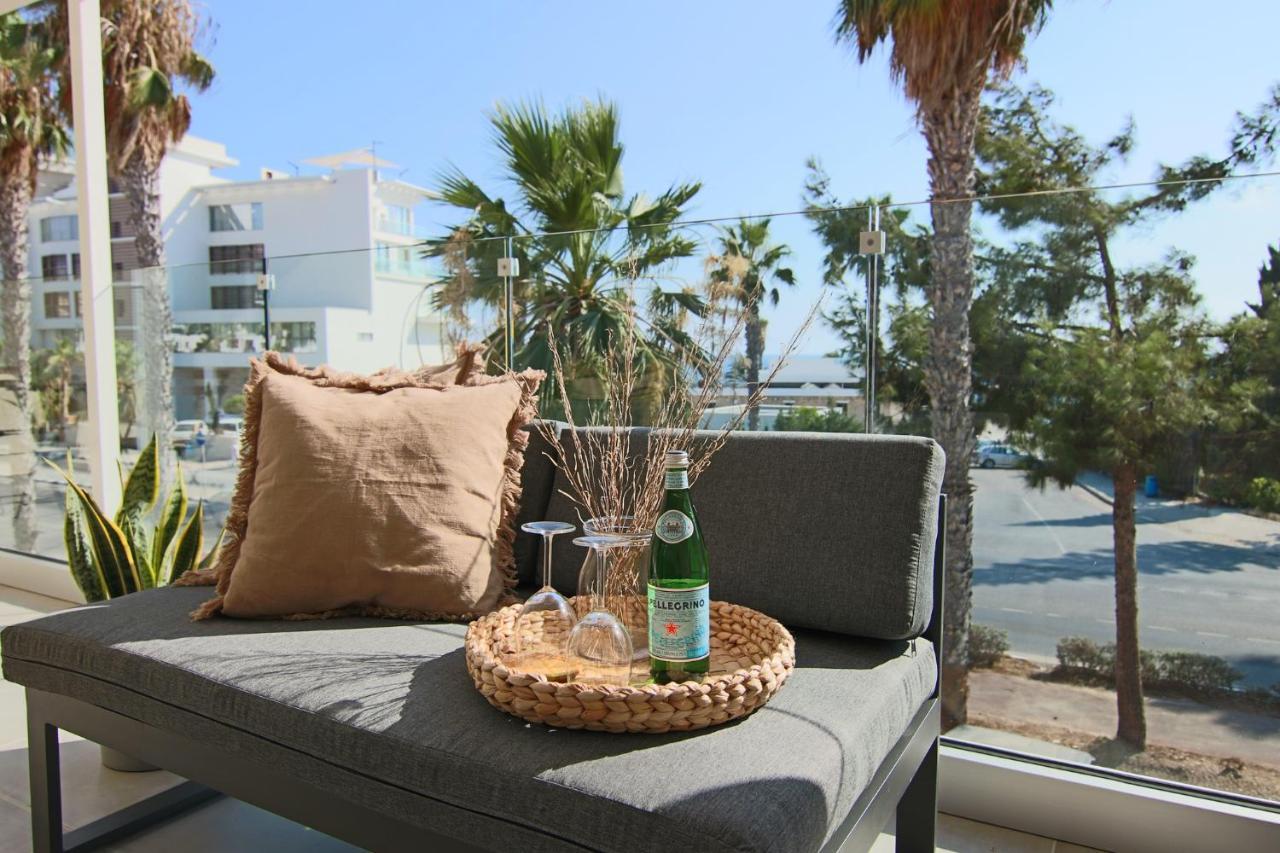 Phaedrus Living Seaview Luxury Flat Limnaria 153 Apartment Paphos Exterior photo