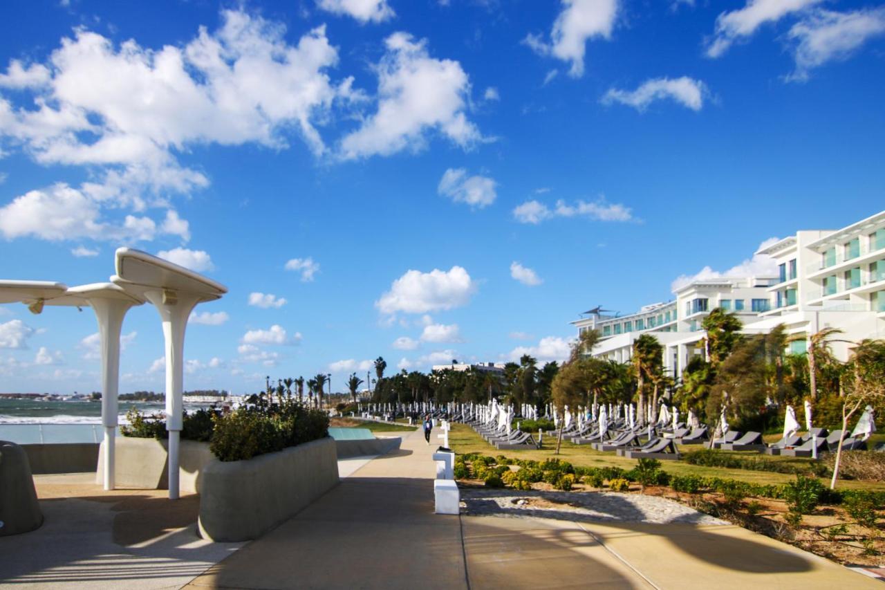 Phaedrus Living Seaview Luxury Flat Limnaria 153 Apartment Paphos Exterior photo