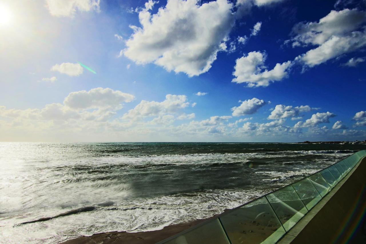 Phaedrus Living Seaview Luxury Flat Limnaria 153 Apartment Paphos Exterior photo